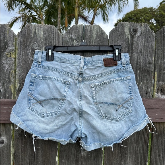 Reworked “vintage” BKE cutoff denim shorts - Picture 3 of 16